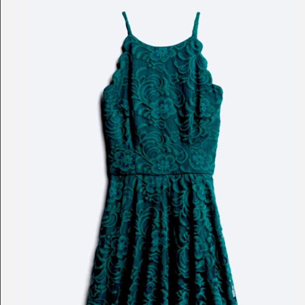 Beautiful emerald green cocktail dress